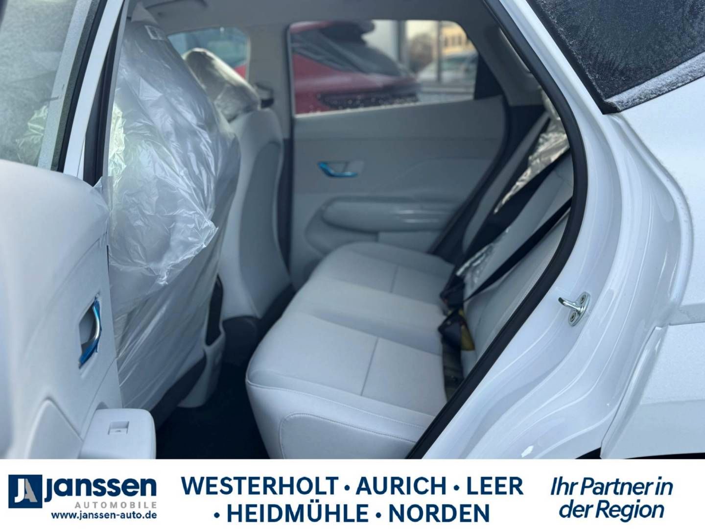 Fahrzeugabbildung Hyundai KONA Elektro 49kWh Trend/Assistenz-Paket/Navi/36