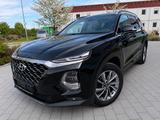 Hyundai Santa Fe Style 4WD LEDER  NAV KAM AHK - Hyundai SANTA FE Gebrauchtwagen in München