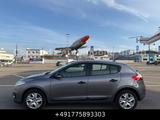 Renault Megane III Lim. 5-trg. Tomtom Edition NAVI KLIMA - Renault aus 2013