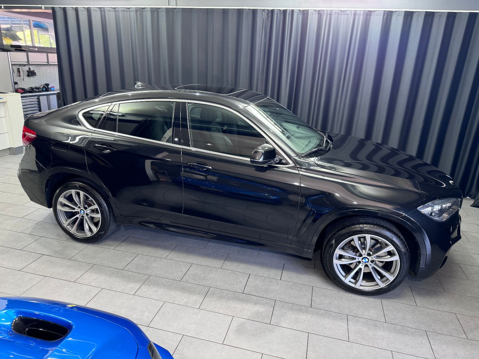 Fahrzeugabbildung BMW X6 40d xDrive*M-PAKET*AHK*NAVI *SOFT-CLOSE