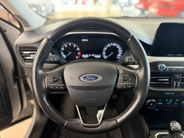 Ford Focus - 8