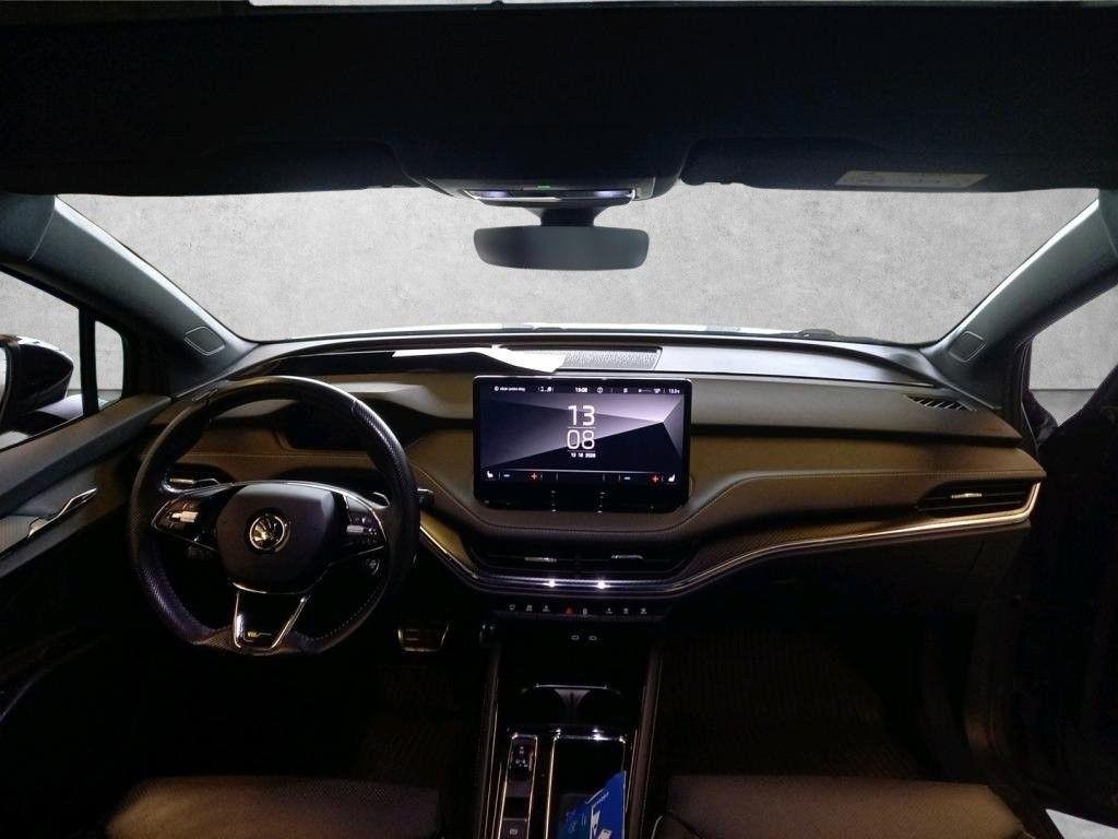 Skoda Enyaq Coupé RS Suite*WÄRMEPUMPE*PANO*AHK*HUD*360