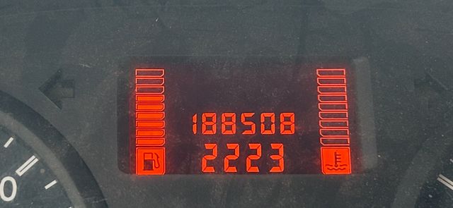 Fahrzeugabbildung Renault Master Camper