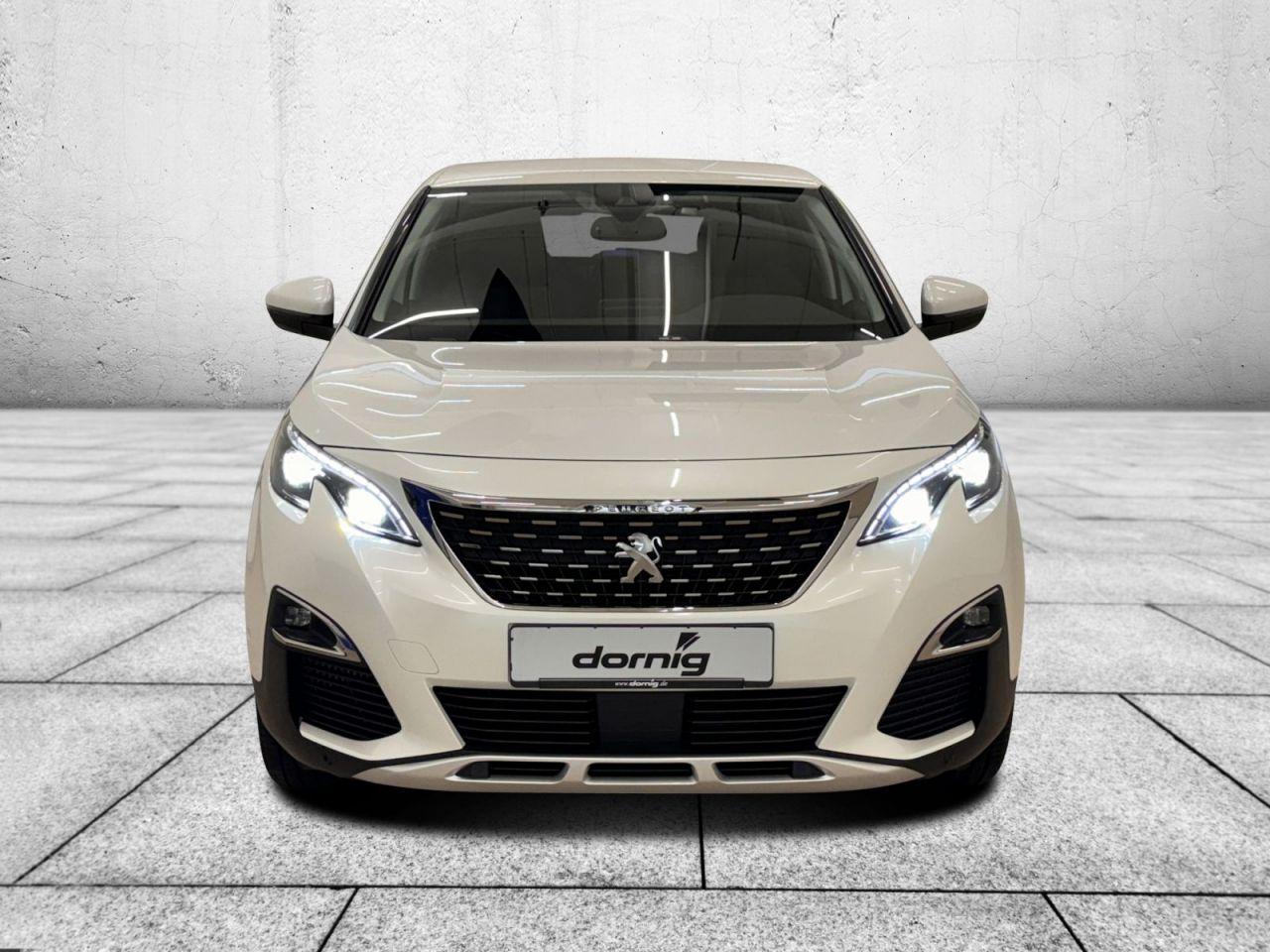 Peugeot 3008 Allure PT130 EAT8, Navi