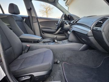 BMW 118 - 12