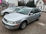 Volvo V40 +TüV 2 Jahre, Garantie 1 Jahr von unserem Au - gebrauchte Volvo V40 aus dem Jahr 2001