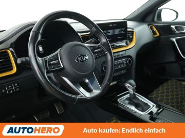 KIA XCeed - 11