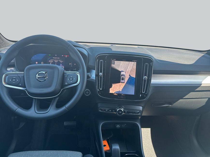 Volvo XC40 B3 B DKG Plus Dark 120 kW, 5-türig