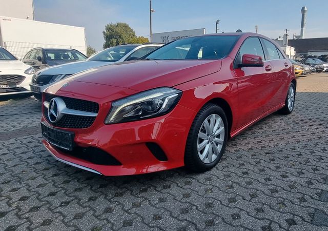 Mercedes-Benz A 180  PDC-LEDER-APPLECARPLAY-TEMPOMAT-GARANTIE