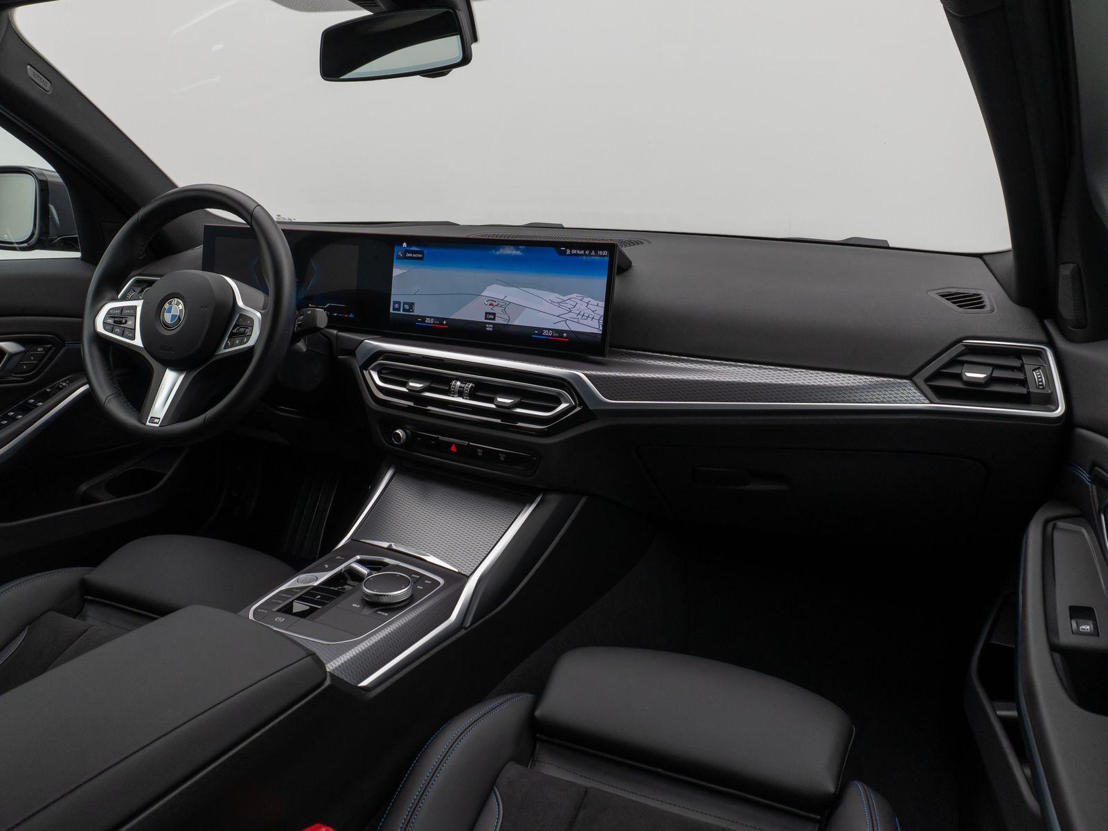Fahrzeugabbildung BMW 320d  xD M Sport Kamera DAB HiFi Stop&Go Komfort