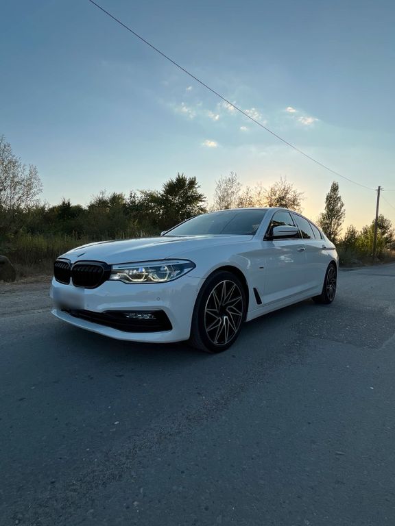 Image of BMW 530