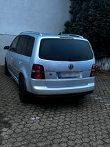 Volkswagen volswagen touran - Volkswagen Touran: Kleinwagen