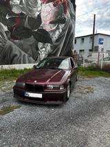 BMW e36 323i Limousine - BMW 323: E36 323i