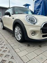 MINI Mini cooper 1.5 Benzin - MINI Cooper in Freiburg