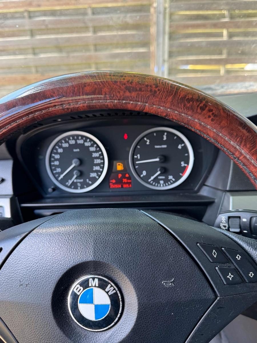 BMW 525 2005 — photo 7