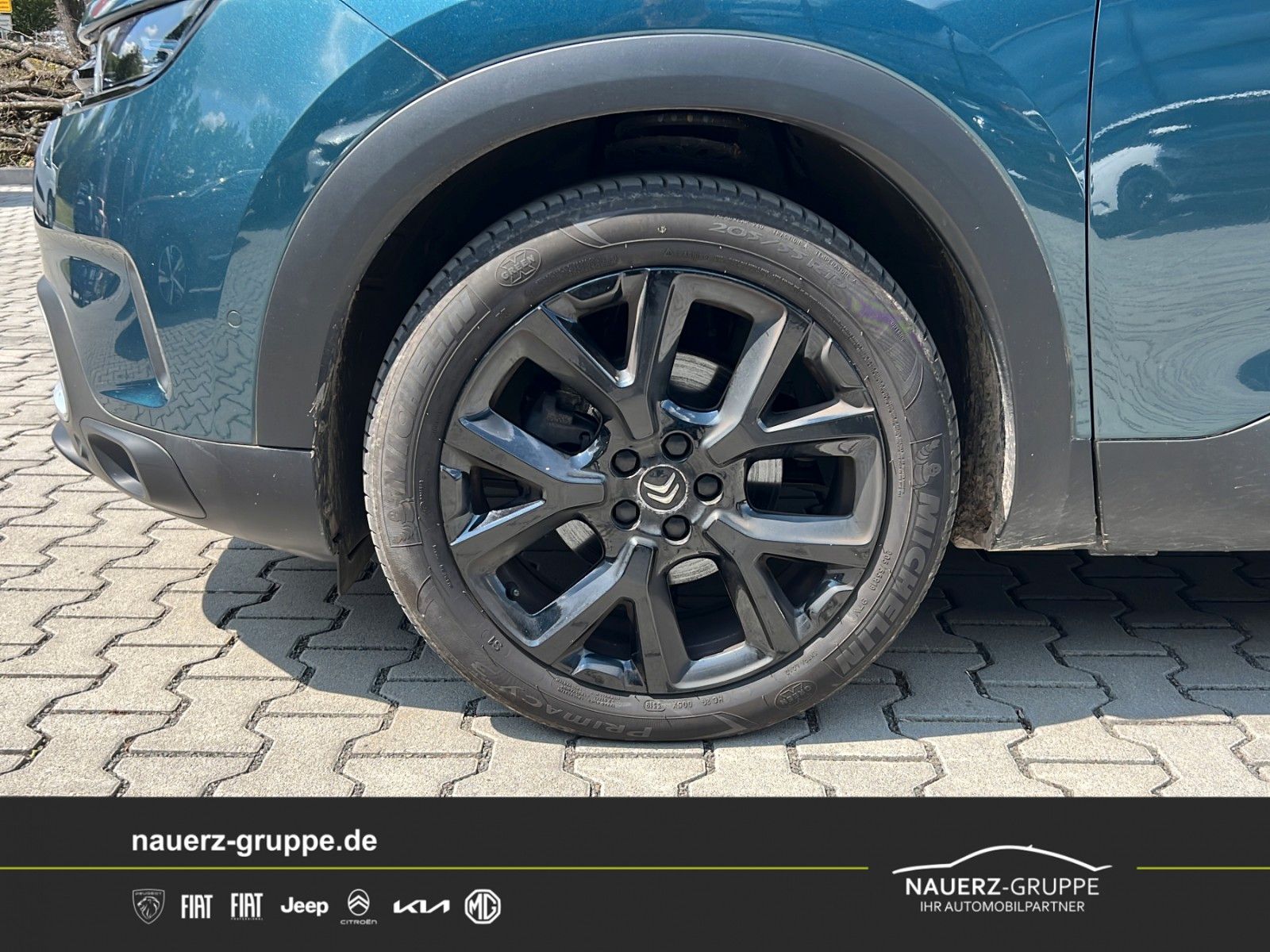 Fahrzeugabbildung Citroën C5 Aircross Shine Pure Tech 180EAT8