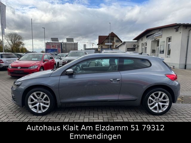 Fahrzeugabbildung Volkswagen Scirocco 2.0 TSI 147