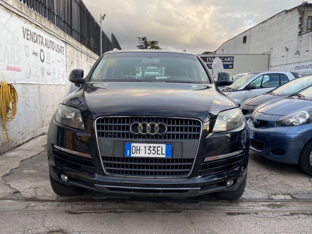 Audi Q7 3.0 V6 TDI 233CV quattro tiptronic