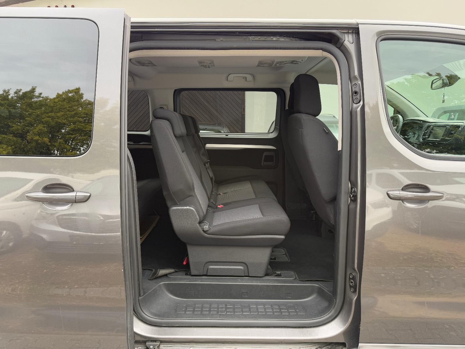PEUGEOT TRAVELLER BUSINESS L2 /8 PLACES / PREMIERE MAIN  / / ATTELAGE | 150 ch | BVM