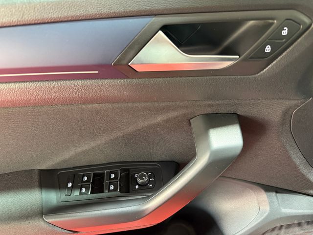 T-Roc United SHZ AHK APP NAVI PDC - Bild 10