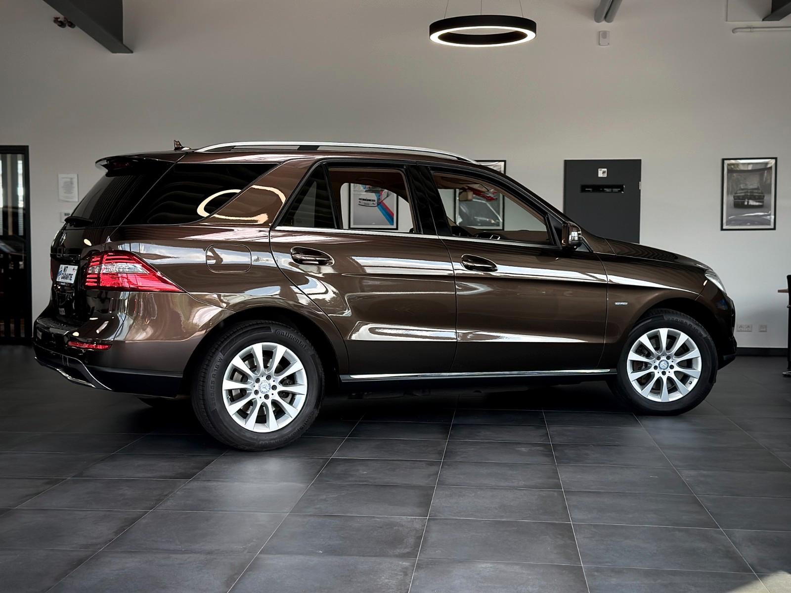 Mercedes-Benz ML 350 4Matic *Traum*Kamera*AHK*Deutsches-FZG*
