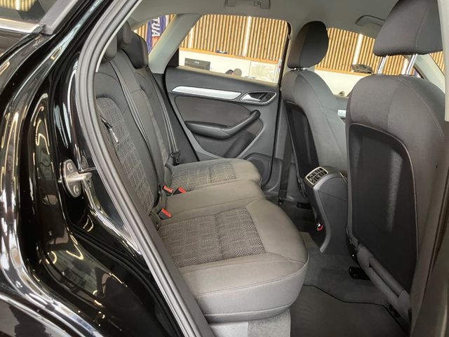 Audi Q3 sport quattro *2. Hand*Klima*Navi*LED*AHK*SHZ