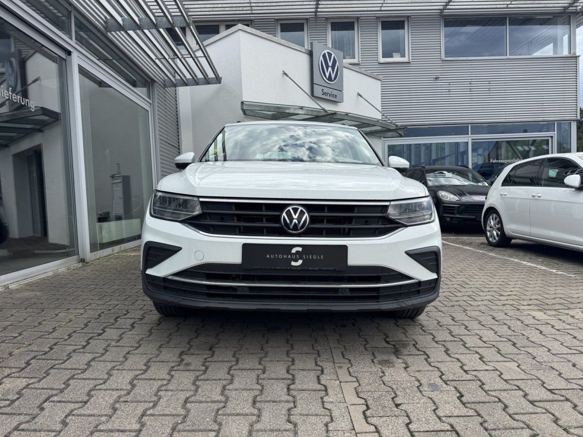 Volkswagen Tiguan 2.0 TDI Life Navi LED ACC Kamera Sitzhe foto 2