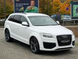 Audi Q7 6.0 V12 TDI /Exclusive/2.Hand/BOSE/Standheizu - Audi Q7: V12