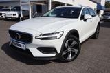 Volvo V60 Cross Country B4 D AWD Geartronic Pro|AHK| - Volvo V60 Cross Country: Pro