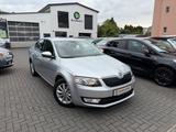 Skoda Octavia Lim. Style*KLIMAA.*PDC*SHZ*DAB*AHK*DSG - Skoda Octavia: L K