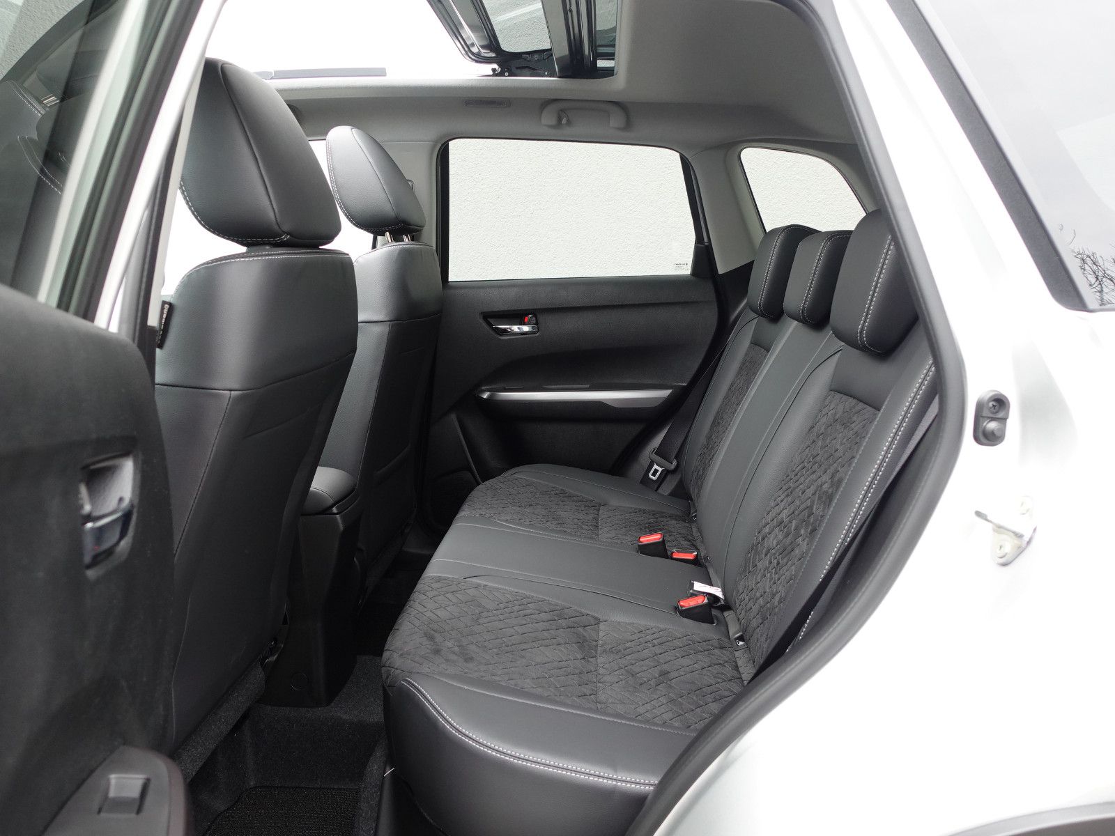 Fahrzeugabbildung Suzuki Vitara 1.5 Automatik Comfort+,NAVI,Schiebedach