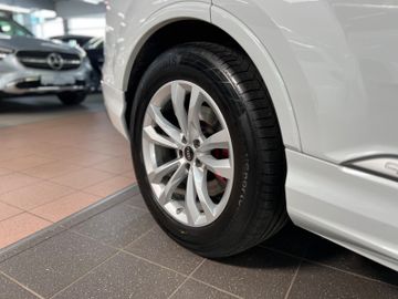Audi Q7 - 12
