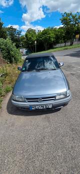 Opel Astra F Cabrio - gebrauchte Opel Astra aus dem Jahr 1993