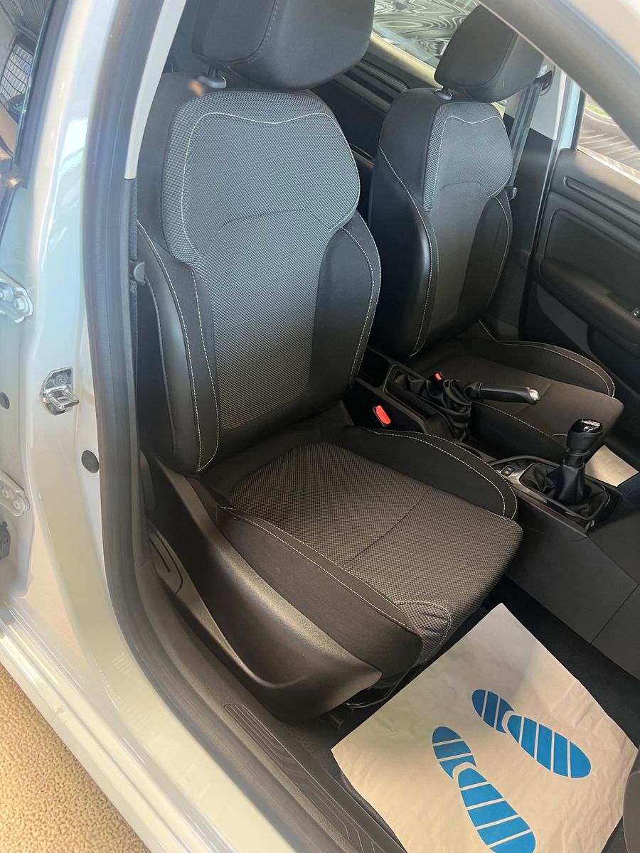 Fahrzeugabbildung Renault Megane IV Lim. 5-trg. Life *BLUETOOTH*LED*
