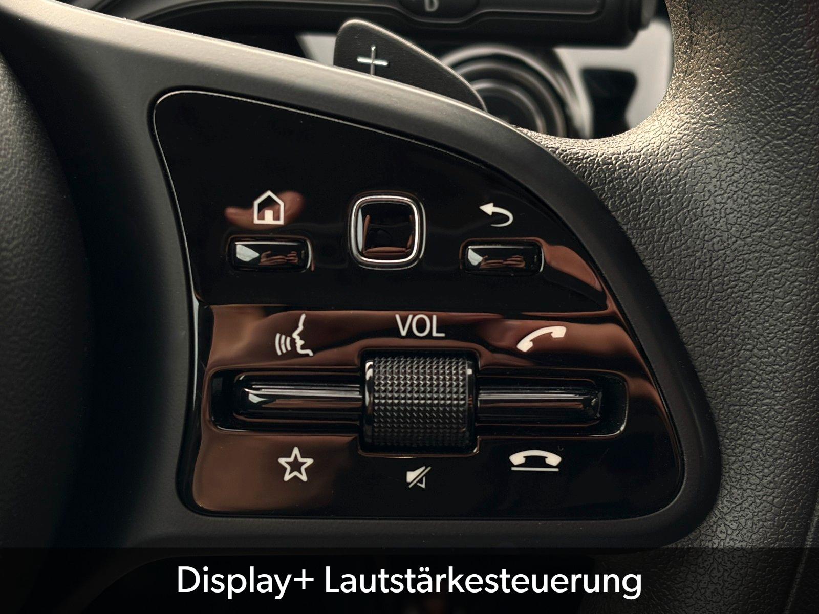 Mercedes-Benz CLA 180 SB SHZ LKA TEMP MBUX Navi Wifi CarPlay, миниатюра 19