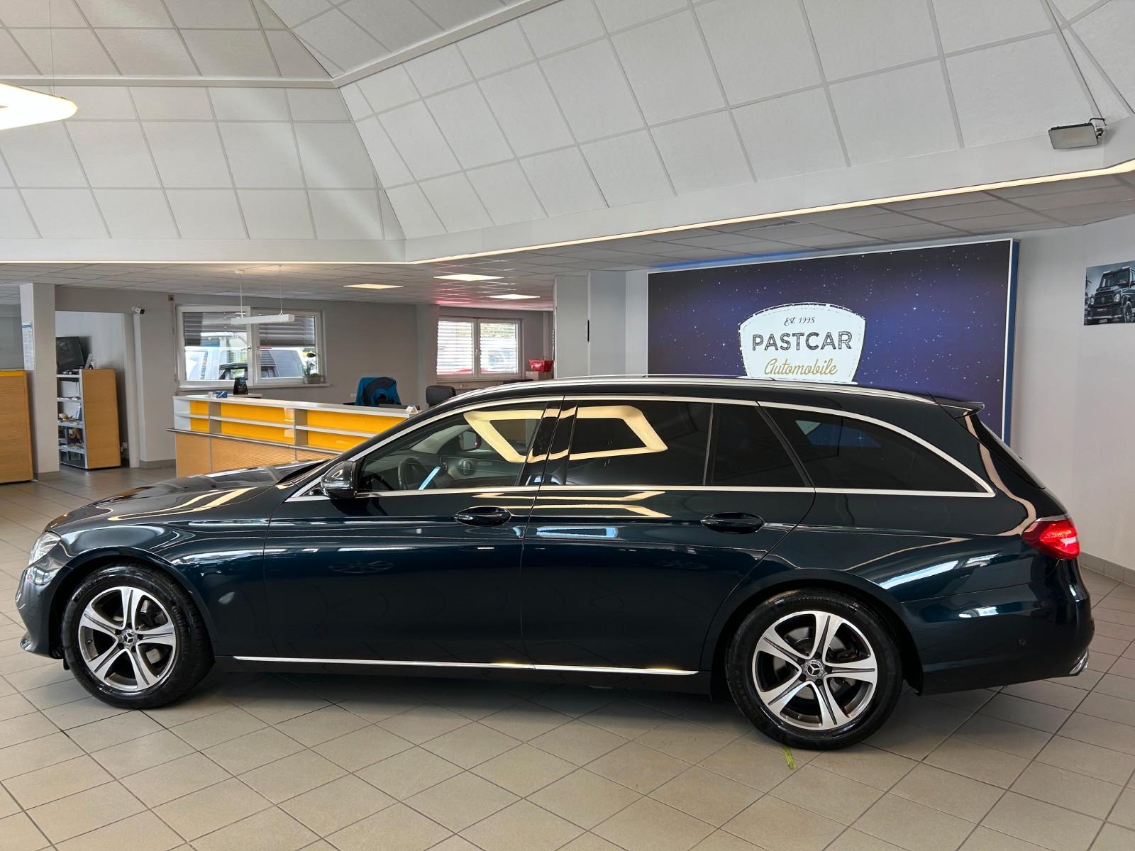 Mercedes-Benz E 220 E T-Modell E 220 d