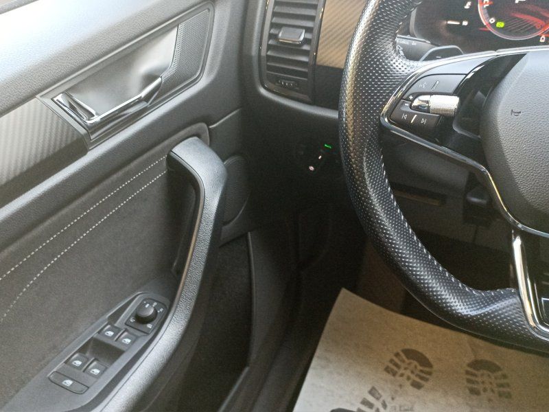 Fahrzeugansicht 9 Fahrzeugabbildung SKODA Kodiaq 2.0 TDI Sportline 4x4 DSG