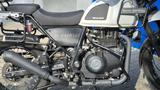 Royal Enfield Maximalausgestattete Himalayan BS4 - Royal Enfield Himalayan