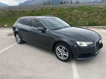 Audi A4 - 1