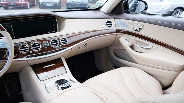 Fahrzeugabbildung Mercedes-Benz S 350 d L/Pan./Burm./Mass./Distr./Chauffeur