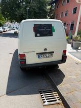 Volkswagen T4 TÜV bis 01/26 - Volkswagen T4 in Frankfurt (Main)
