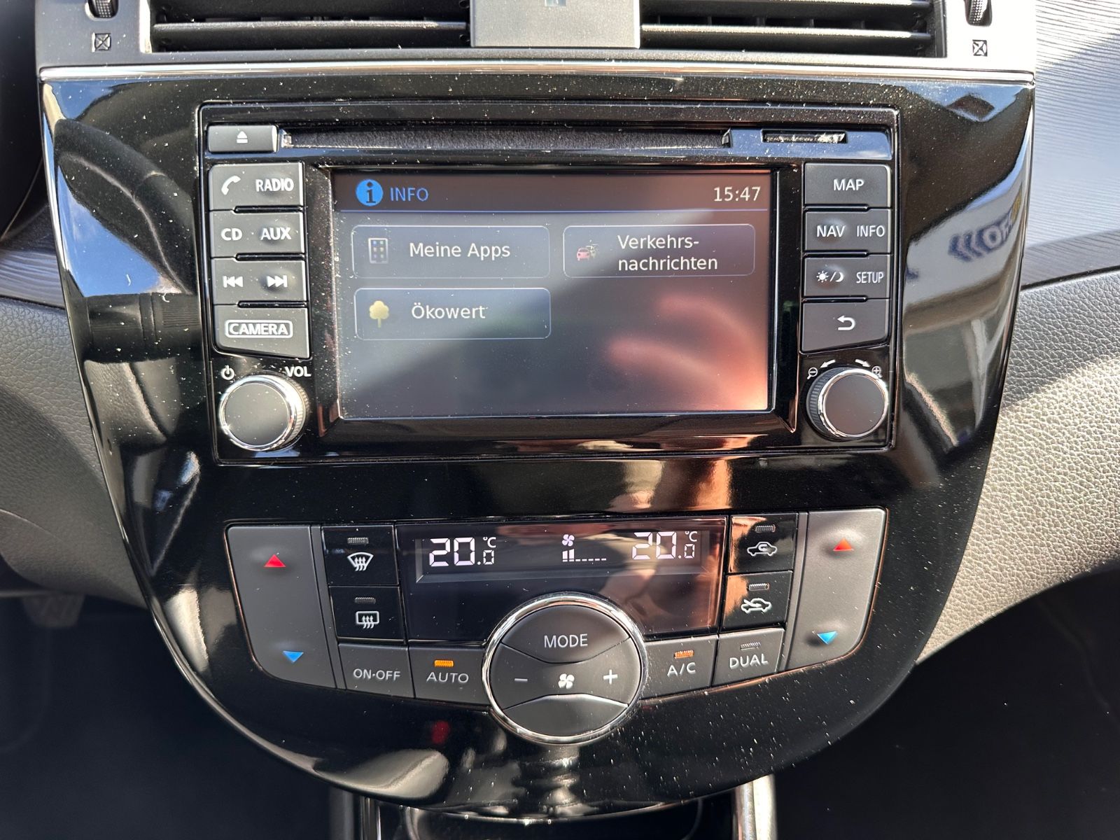 Fahrzeugabbildung Nissan Pulsar N-Connecta 1.2 DIG-T AHK/Kamera/GRA/SHZG