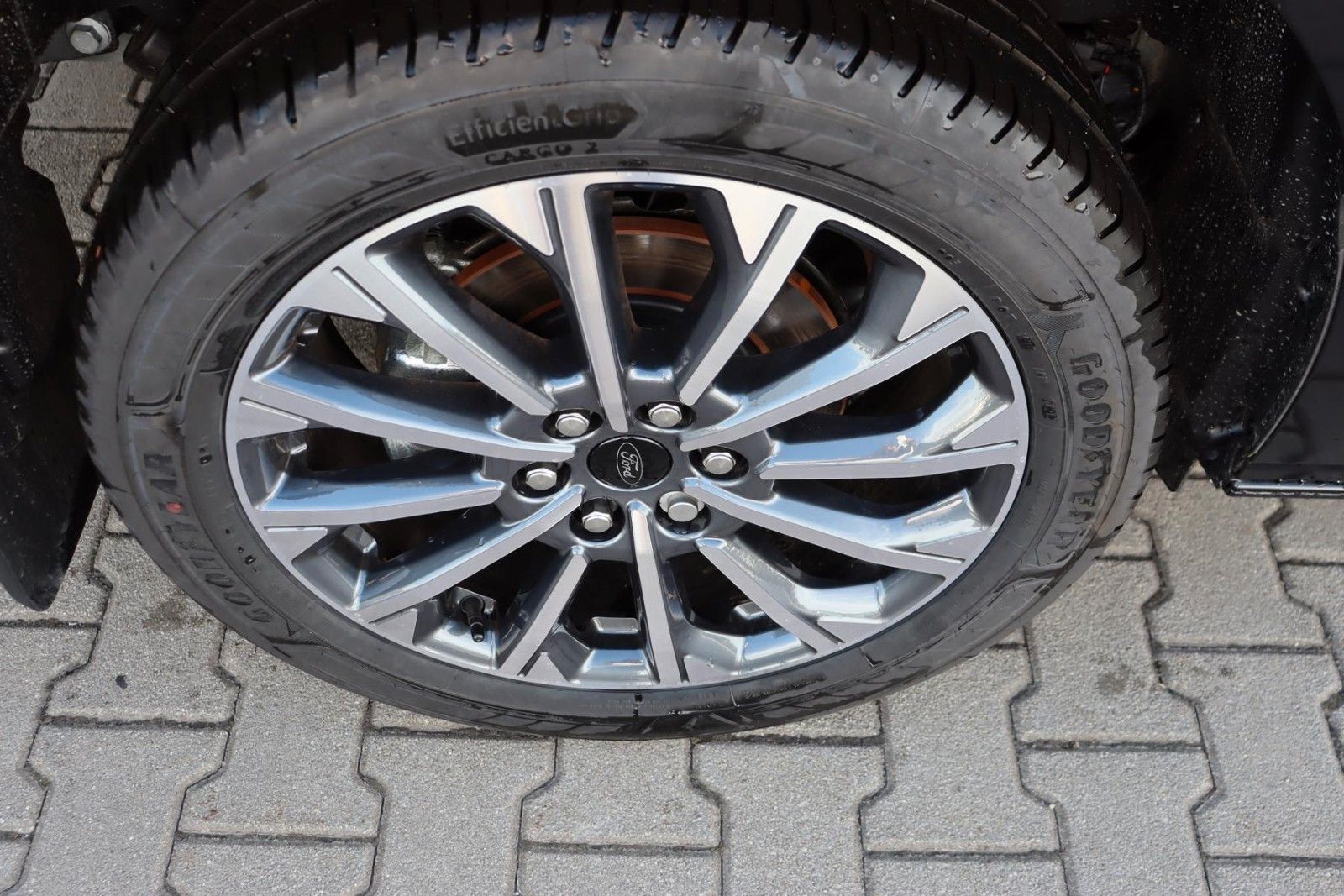 Ford Tourneo Custom Titanium X 2.5l PHEV AHK 0,0%FIN* imagem 3