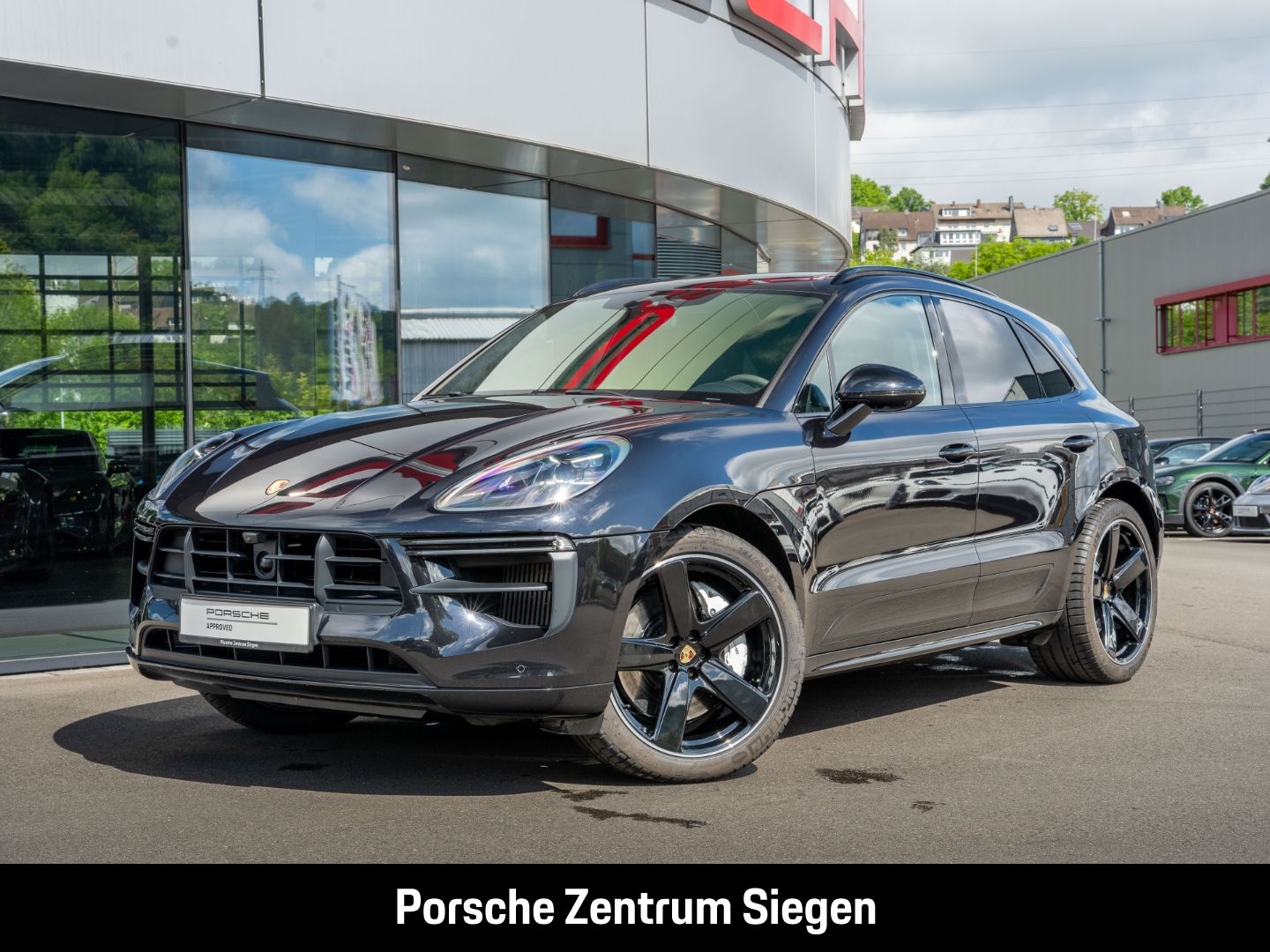 PORSCHE Macan Turbo Sportpaket Luftfederung Niveau Panod