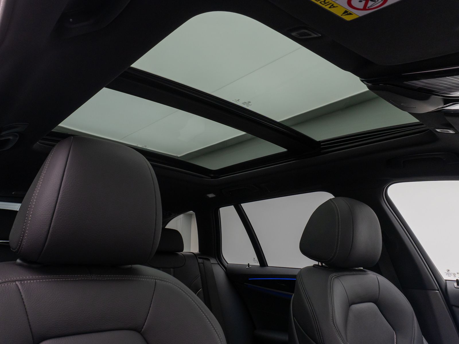Fahrzeugabbildung BMW 540d xD M Sport Panoram Kamera Laser HUD DAB H/K