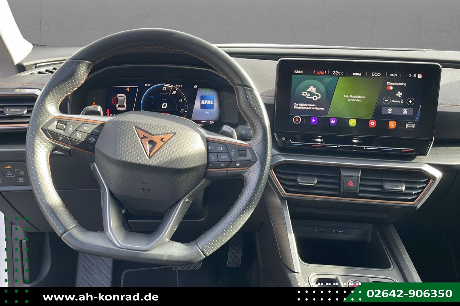 Fahrzeugabbildung CUPRA Formentor 1.4 TSI e-Hybrid-APP-LM-ACC