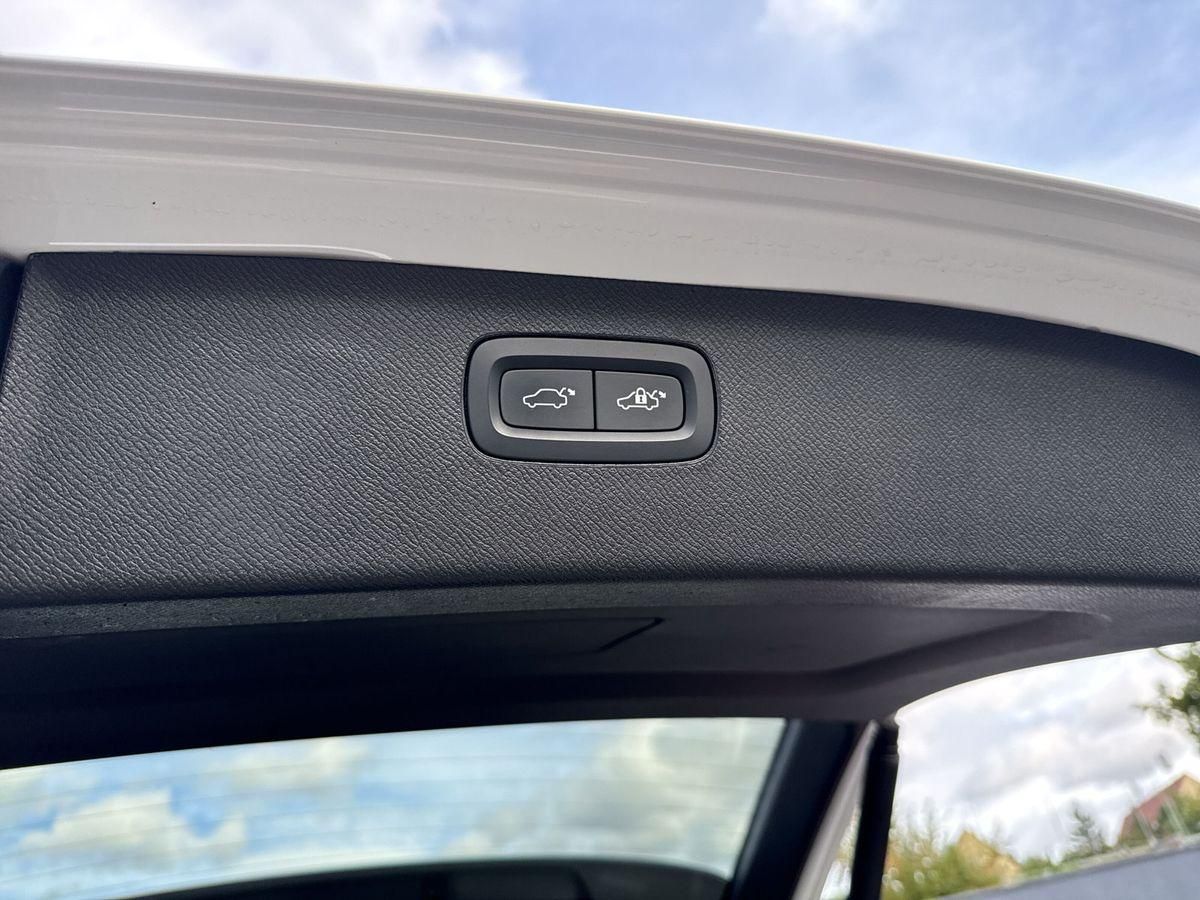 Volvo XC90 T8 AWD Recharge Ultimate Dark 360° ACC LHZ foto 21