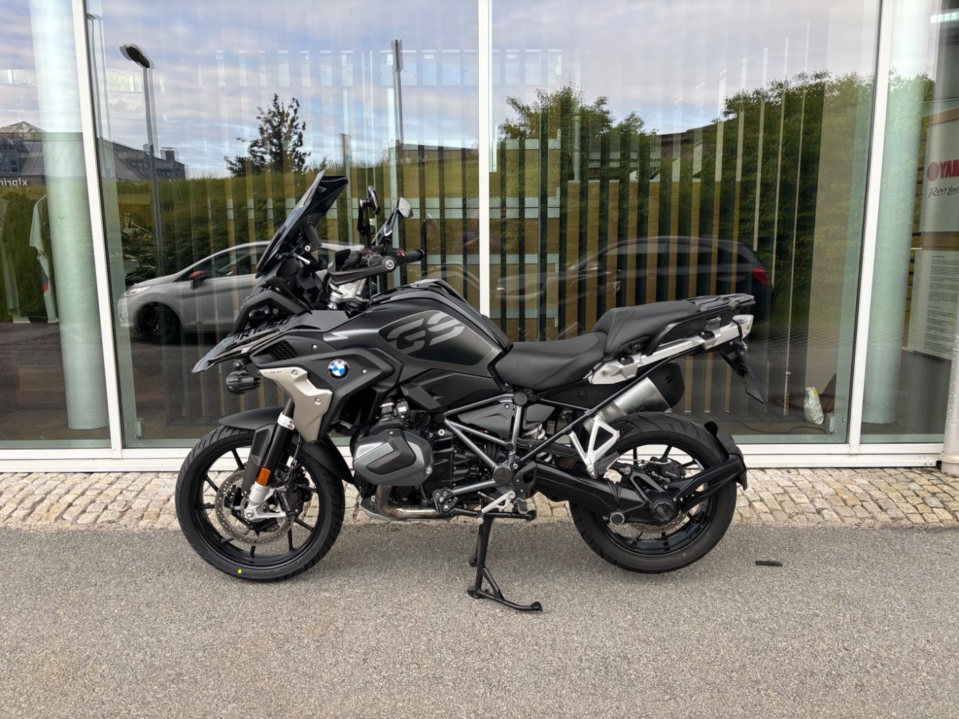 Fahrzeugabbildung BMW R 1250 GS Triple Black 4 Pakete, Sitzheizung