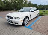 Jaguar XJ8 Vanden Plas 
