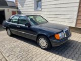 Mercedes-Benz E 280 Limousine H - Kennzeichen alles original